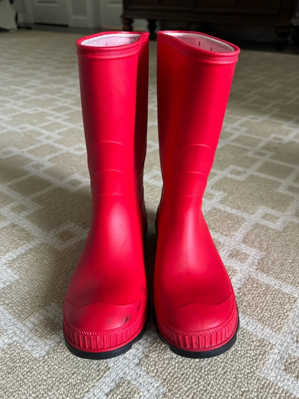 Kamik Waterproof Rubber Rain Boots Bright Red Black Lug Sole Kids Size 5